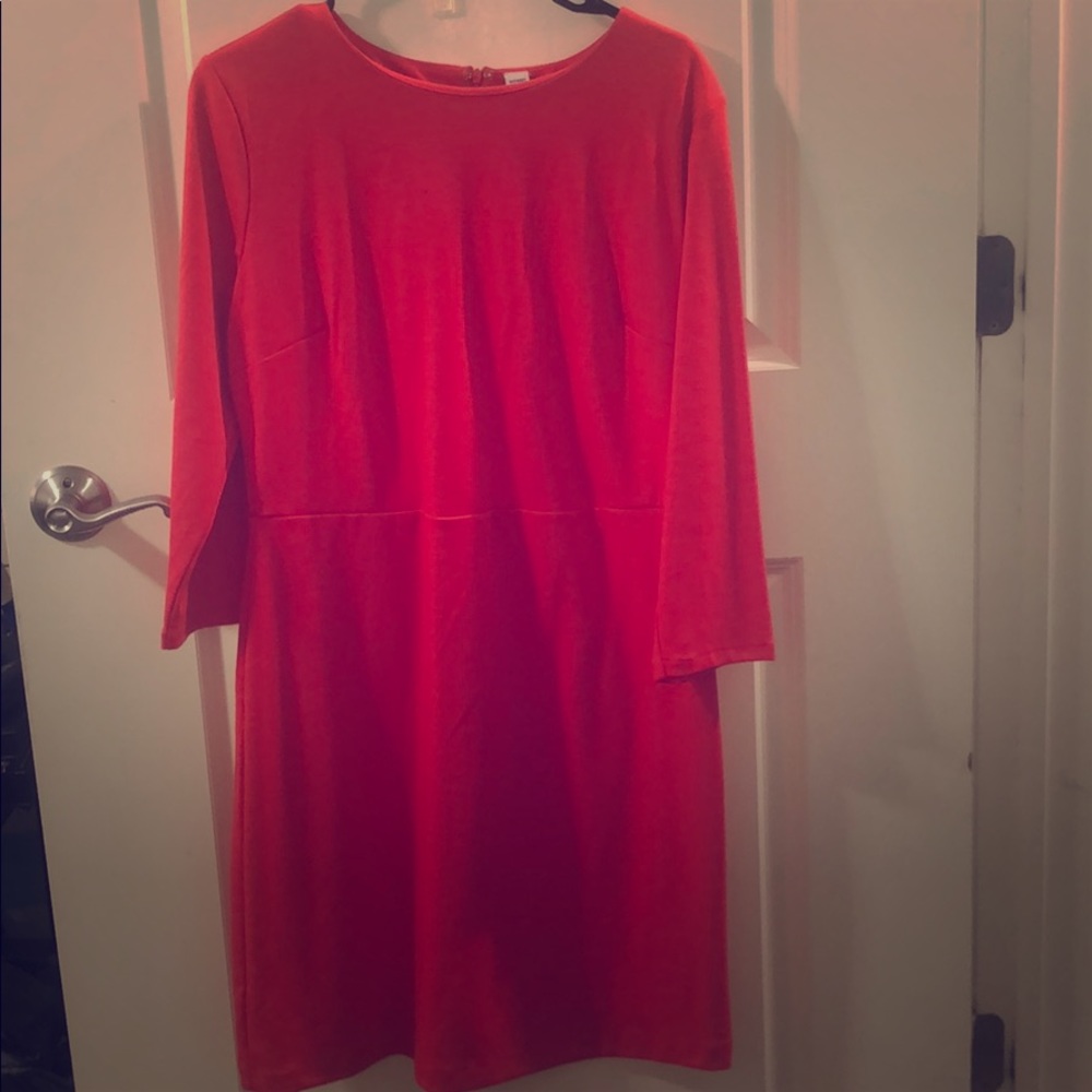 Knee length  dress. Has great stretch .